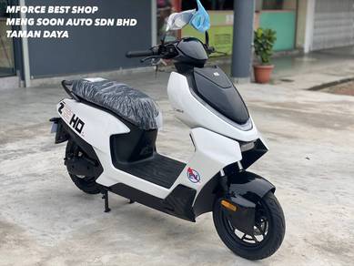 Zeeho AE4