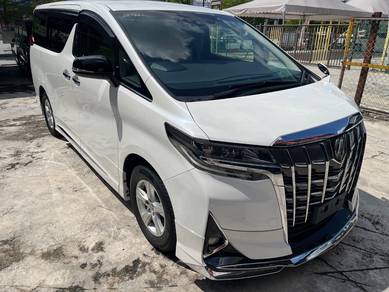 Toyota Alphard X in Ampang, KUL