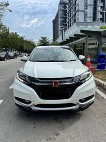 Honda HR-V V in Subang Jaya, SGR
