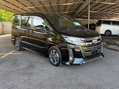 Toyota Noah SI in Taman Tun Dr Ismail, KUL