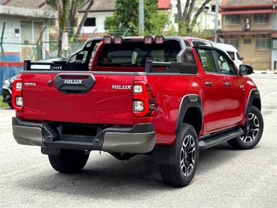 Toyota Hilux ROGUE in Mid Valley City, KUL