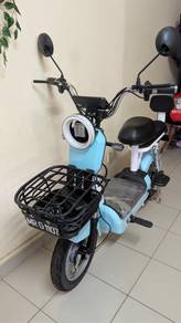 Electric motorcycle