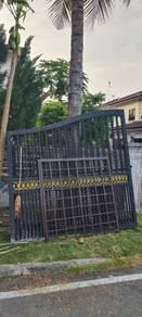 Gate Besi Terpakai 14 Kaki Untuk Dijual