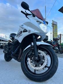 Yamaha XJ6 Diversion