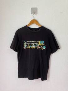 Uniqlo UT Disney Mickey & Friends Y2K Graphic Tee