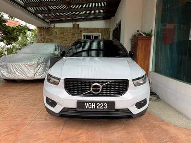 Volvo XC40 RECHARGE T5 in Old Klang Road, KUL