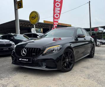 Mercedes Benz C300 300 AMG LINE in Johor Bahru, JHR