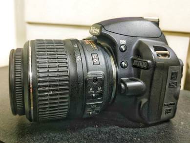 dslr nikon D3100 up for sale