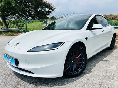 Tesla Model 3 RWD in Sungai Besi, KUL