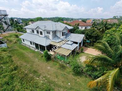 Bungalow House For Sale in Bangi,SGR