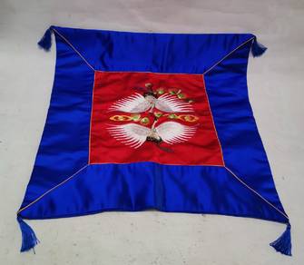 Pillow Cover w Tassels Birds Swan Crane Embroidery