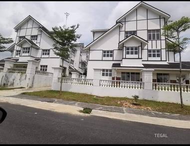 3-storey Terraced House For Sale in Setia Alam,SGR