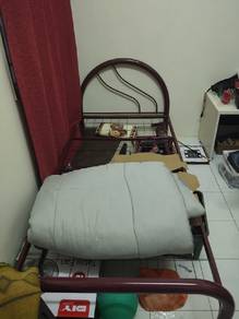katil single besi tebal