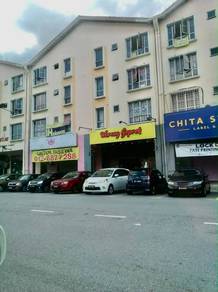 Apartment For Sale in Pusat Komersial Seksyen 7