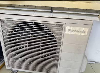 aircond sma katil sahaja.