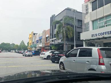 Shop lot For Rent in Bandar Bukit Raja,SGR