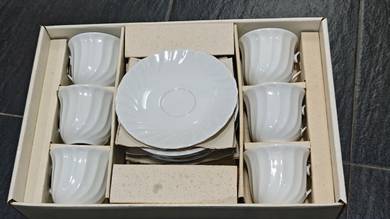 Vintage White Swirl Porcelain Teacup & Saucer Set 
