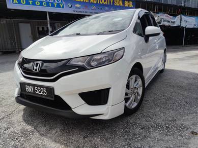 2016 Honda Jazz E