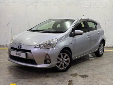 Toyota Prius c (HYBRID) in Balakong, SGR