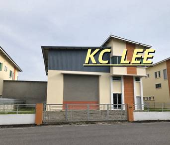 Warehouse / Factory For Rent in Permatang Tinggi,PNG