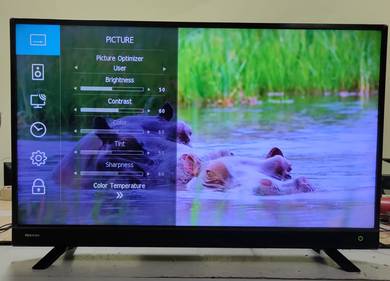 Toshiba 40" FHD (digital tuner) 