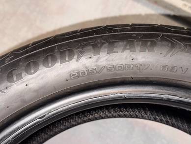 Tayar Terpakai GOODYEAR