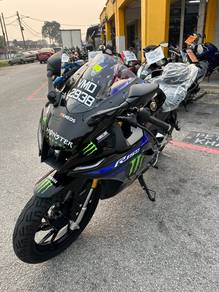 Yamaha R15