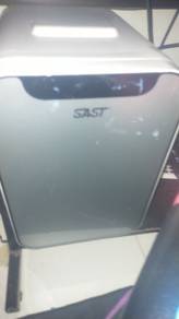 Mini fridge 