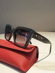 Guess 00162-20F-C