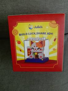 Julie's Build Luck Share Joy Collectible