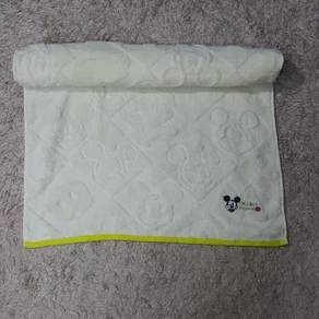 Disney Mickey Mouse Bath Towel