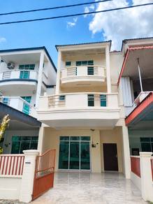 2.5-storey Terraced House For Sale in Permatang Tinggi,PNG