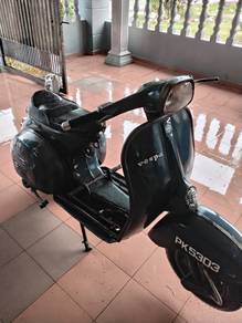 Vespa Super 150