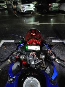 Yamaha R15