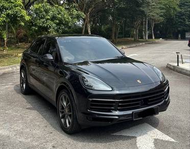Porsche Cayenne BASE in Puchong, KUL