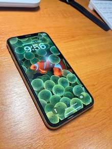Apple iPhone X 64 GB