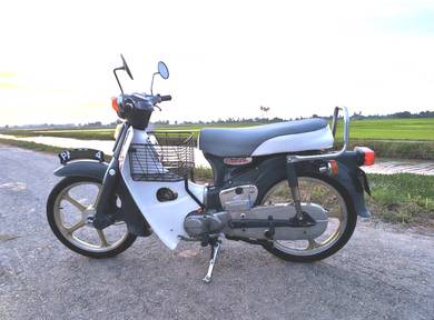 Honda C70