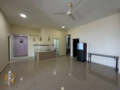Condominium For Sale in Shineville Park