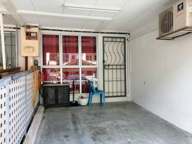 Townhouse Condo For Rent in Taman Amansiara Townhouse