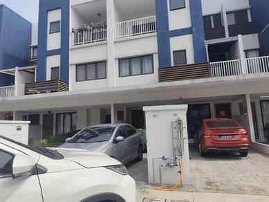 Townhouse For Rent in Dengkil,SGR