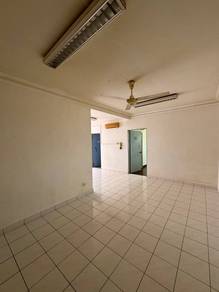 Apartment For Sale in Beverly Hills 5