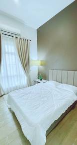 Room in Seri Kembangan, SGR