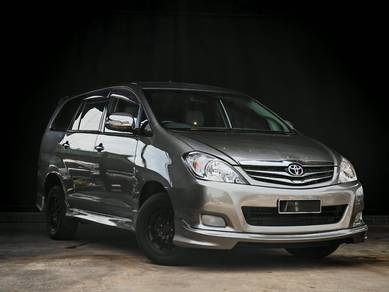 2011 Toyota Innova G