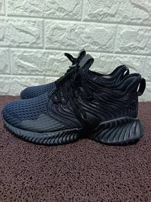 uk6.5 Adidas Alphabounce Instinct