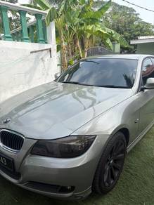BMW 320i 20i SPORTS (CKD) in Tampoi, JHR
