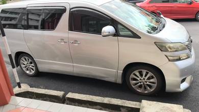 Toyota Vellfire V in Sungai Ara, PNG