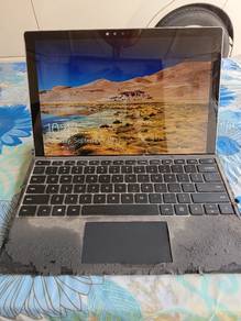 Microsoft Surface Pro 5 Intel m3-7Y30
