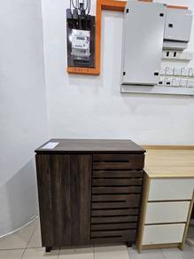 2 door shoe cabinet