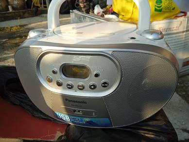 Panasonic Portable Stereo Player CD USB