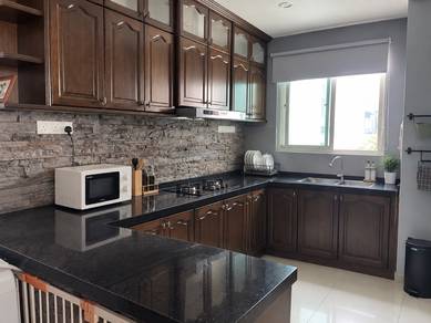 Condominium For Rent in Fiera Vista